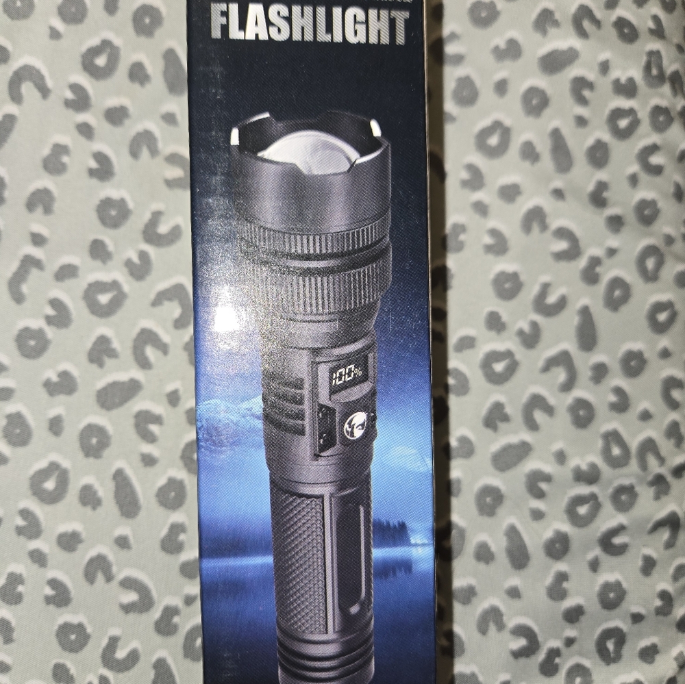 Small Rechargable Camping Flashlight